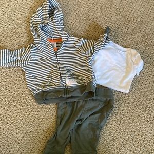 Carters 3 piece baby set